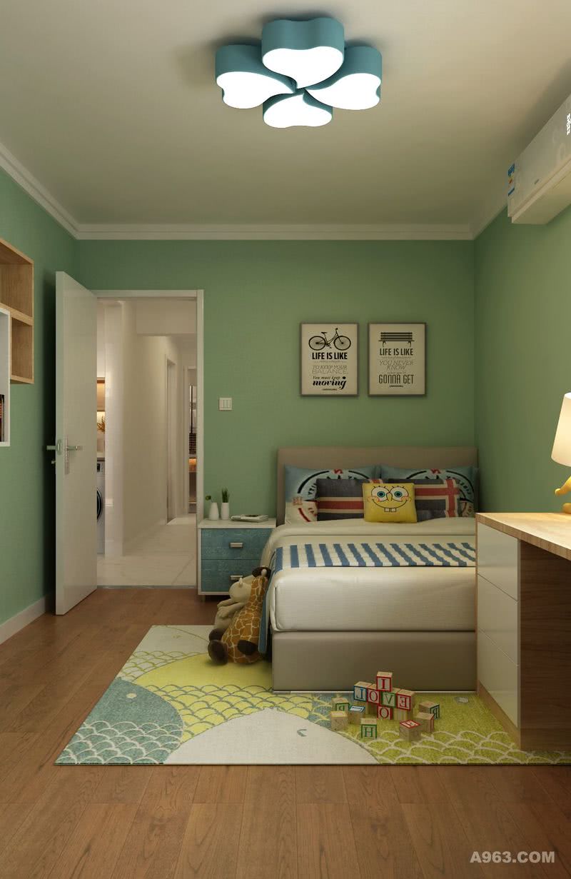 儿童房刷成浅绿色，吊灯也用了相近色，款式可爱。