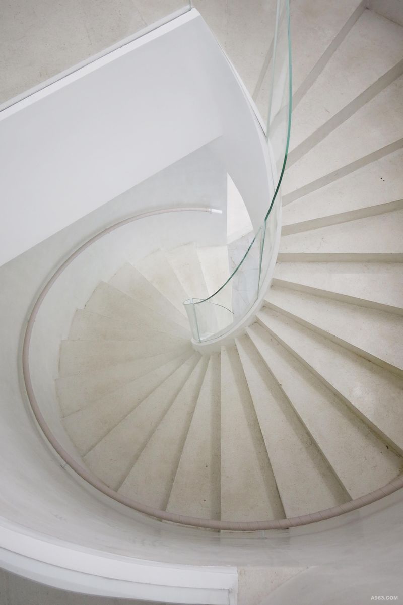 7_旋转楼梯内部_inside of spiral staircase