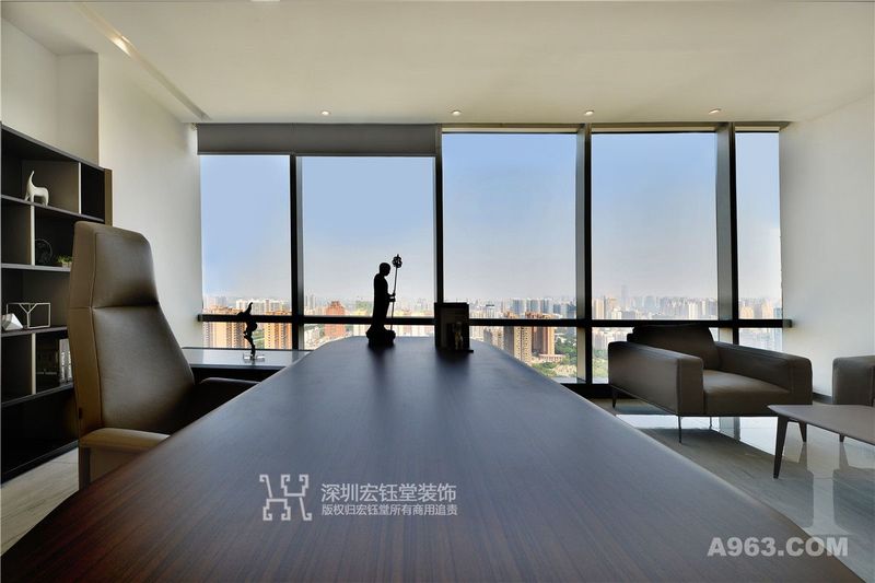 郑州专业办公室装修设计公司-新泰和通信工程公司现代新中式办公室董事长办公室装修实景图