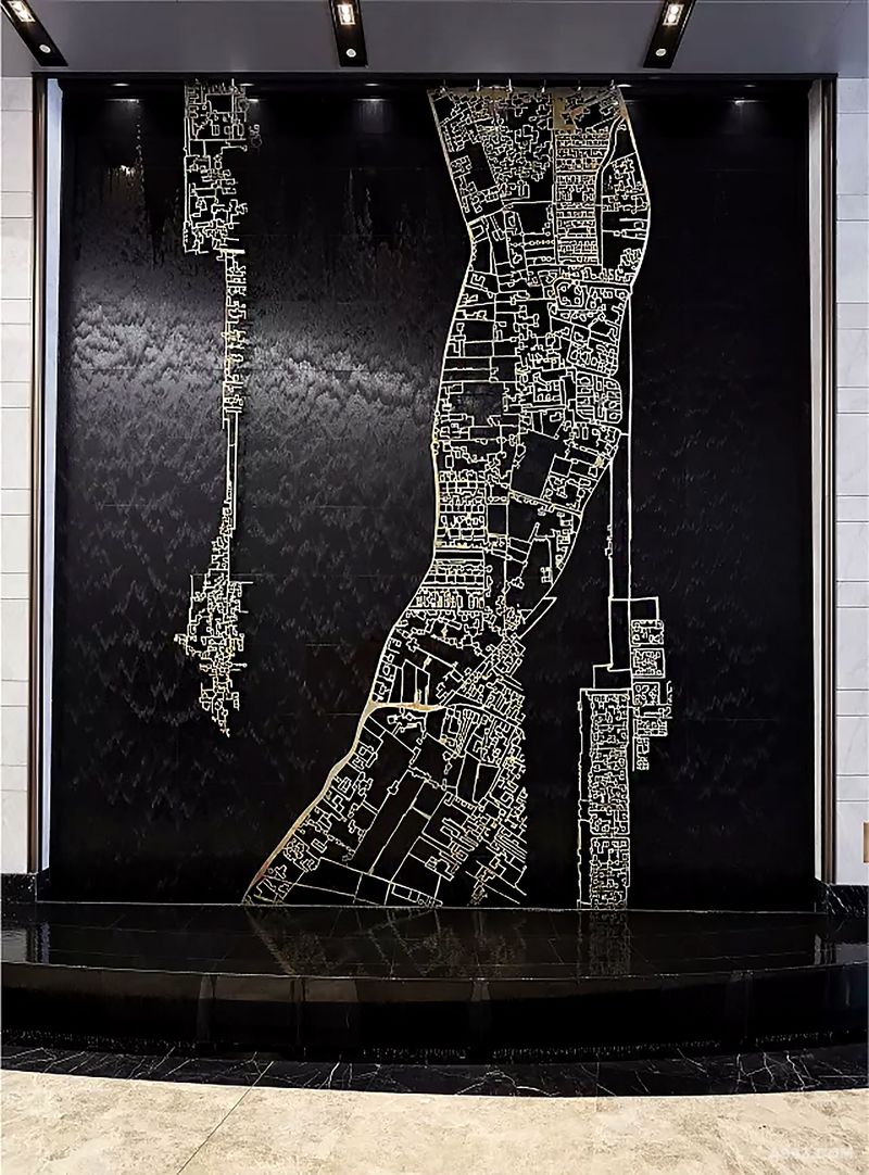 中远海运艺术品项目之《海纳·集》（材质：铜）实景图全图（正面）