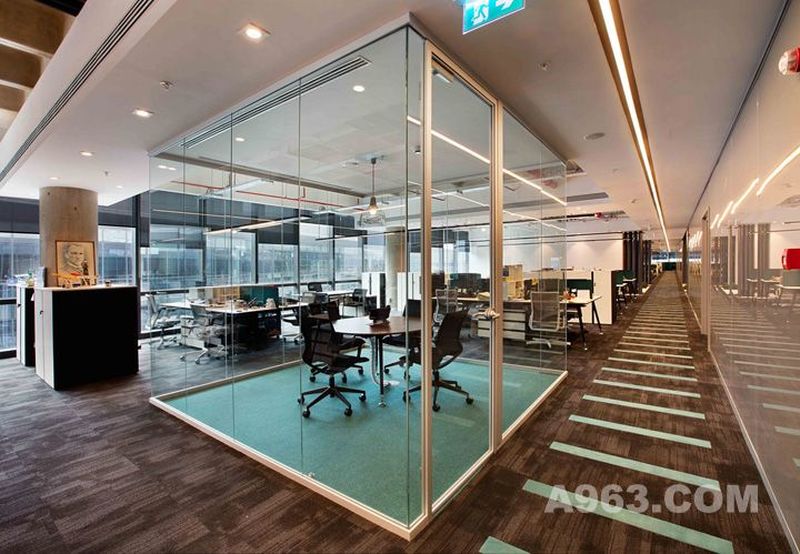颇具时尚的新中式办公室设计风格案例