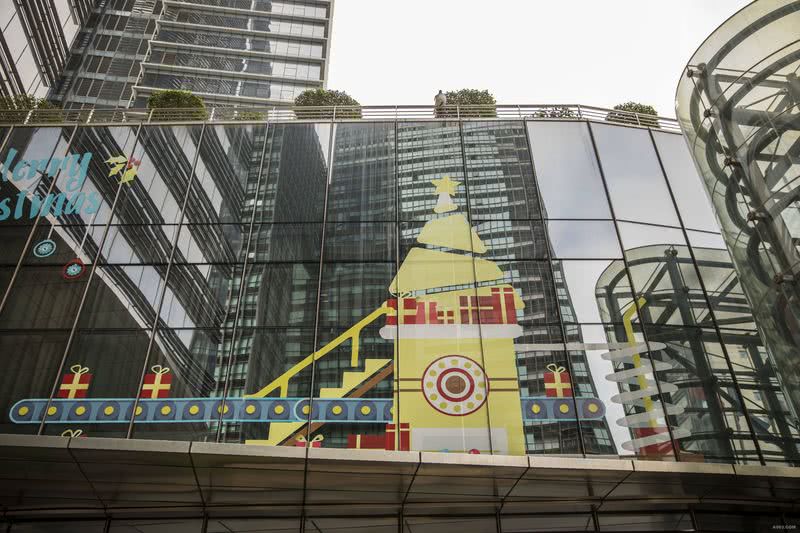 腾讯大厦圣诞玻璃贴  