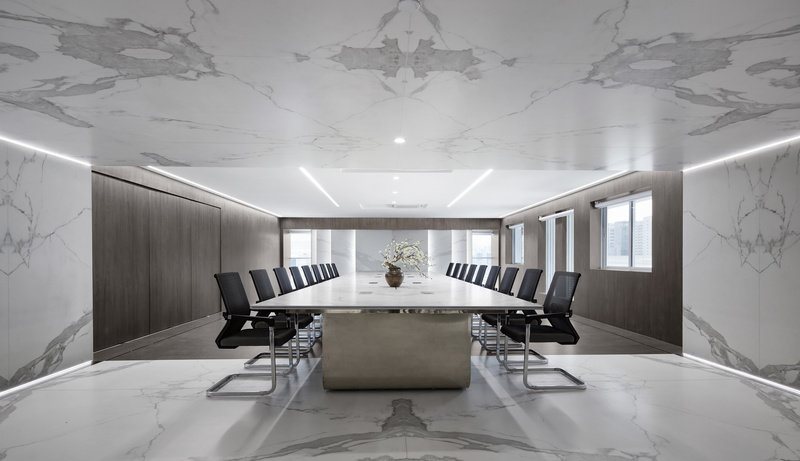 会议室——会议空间里，光线引导无垠的思绪，筑造创意的舞台