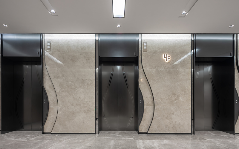 电梯厅实景图
