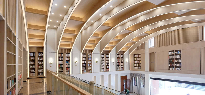大厅，中学里的大学图书馆重庆一中图书馆 