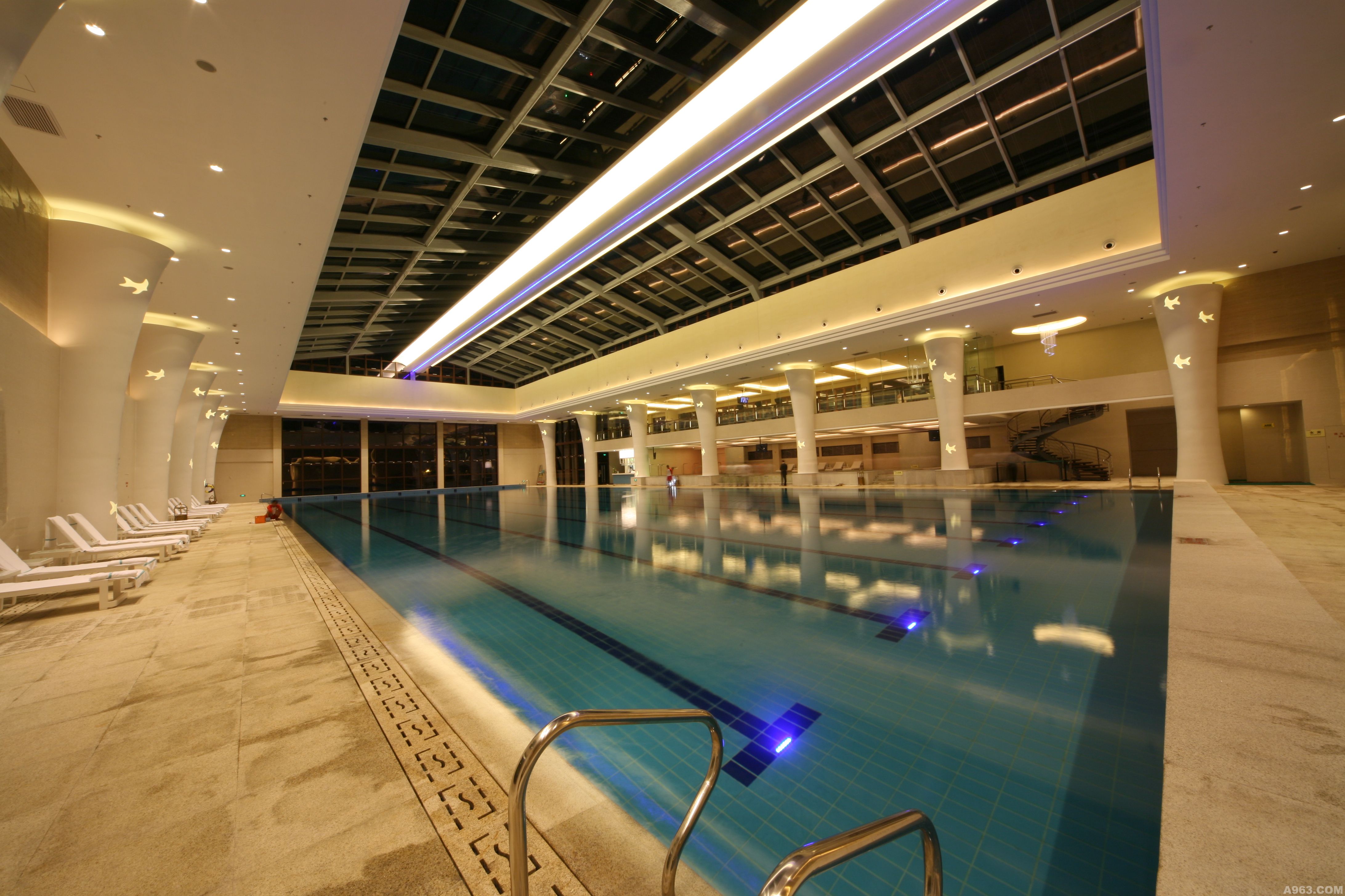 广州长隆酒店游泳馆2