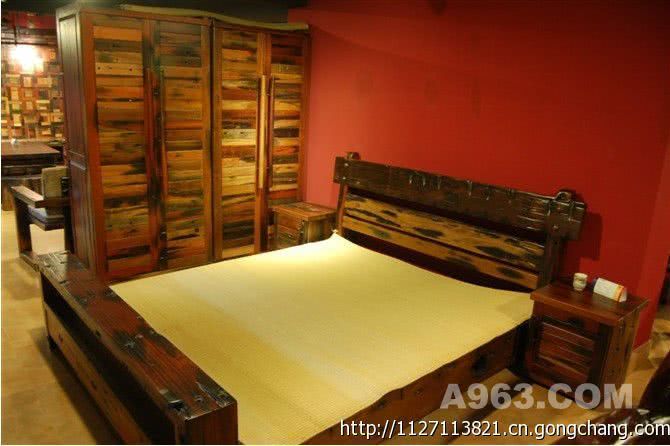 传家家具厂 其中船木床的运用 包括子母床 上下铺