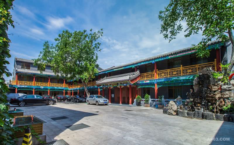 主体建筑实景照片
“方壶斋”庭院及建筑主体设计，源自大气、生气、富丽三者，既有其特定的行色，又有其丰硕的内涵，三者结合形成了中国建筑的传统。