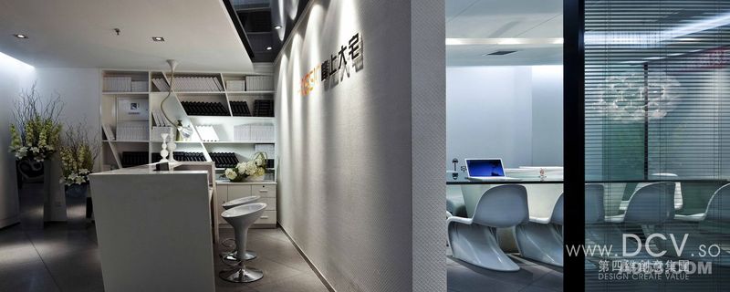 第四维公司 西安峰上大宅峰创国际最高端时尚大气的办公室创意设计