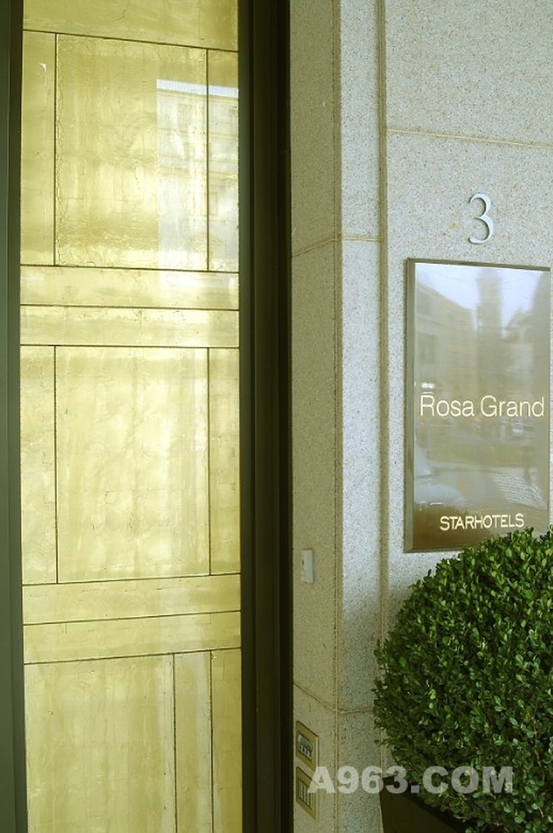 米兰Rosa Grand Star酒店
