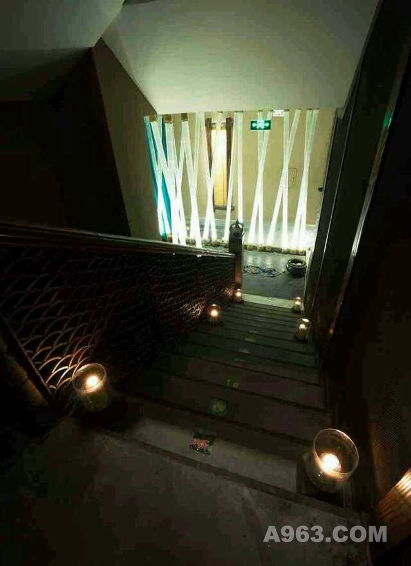 一楼楼梯