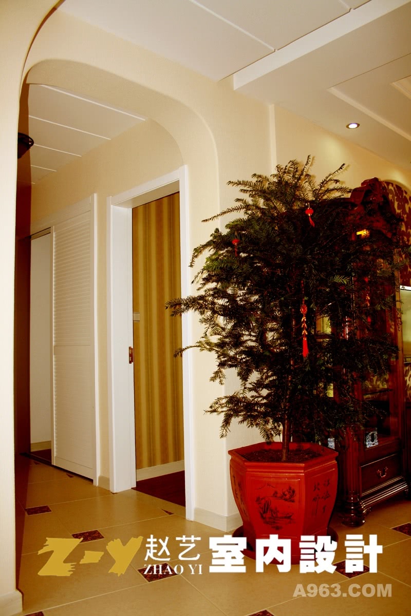 新古典风格-家装设计-心巢-过厅设计
垭口采用拱型设计