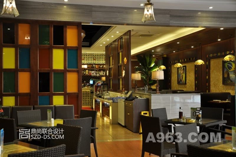 餐厅设计实景照片3
深圳圣多斯连锁西餐厅(巴西烤肉店)室内装饰设计实景