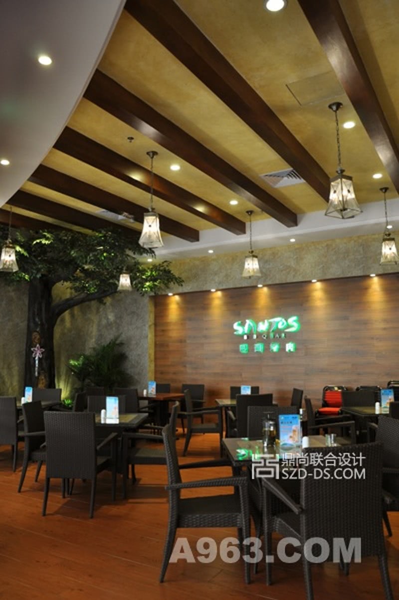 餐厅设计实景照片1
深圳圣多斯连锁西餐厅(巴西烤肉店)室内装饰设计实景