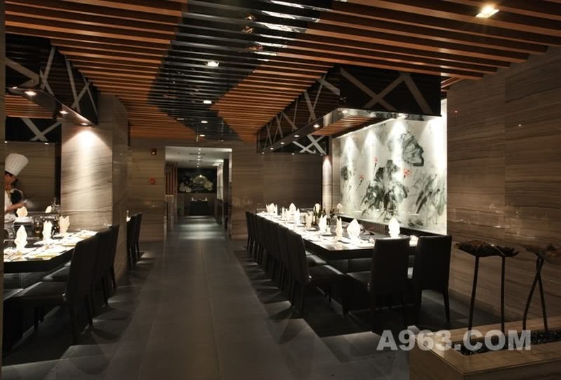 武汉大渔铁板烧花园道店餐厅设计实景案例赏析
