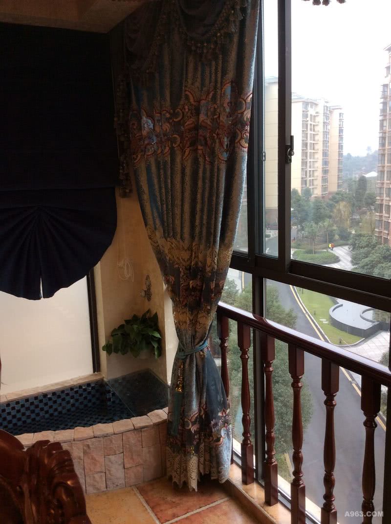 阳台窗帘