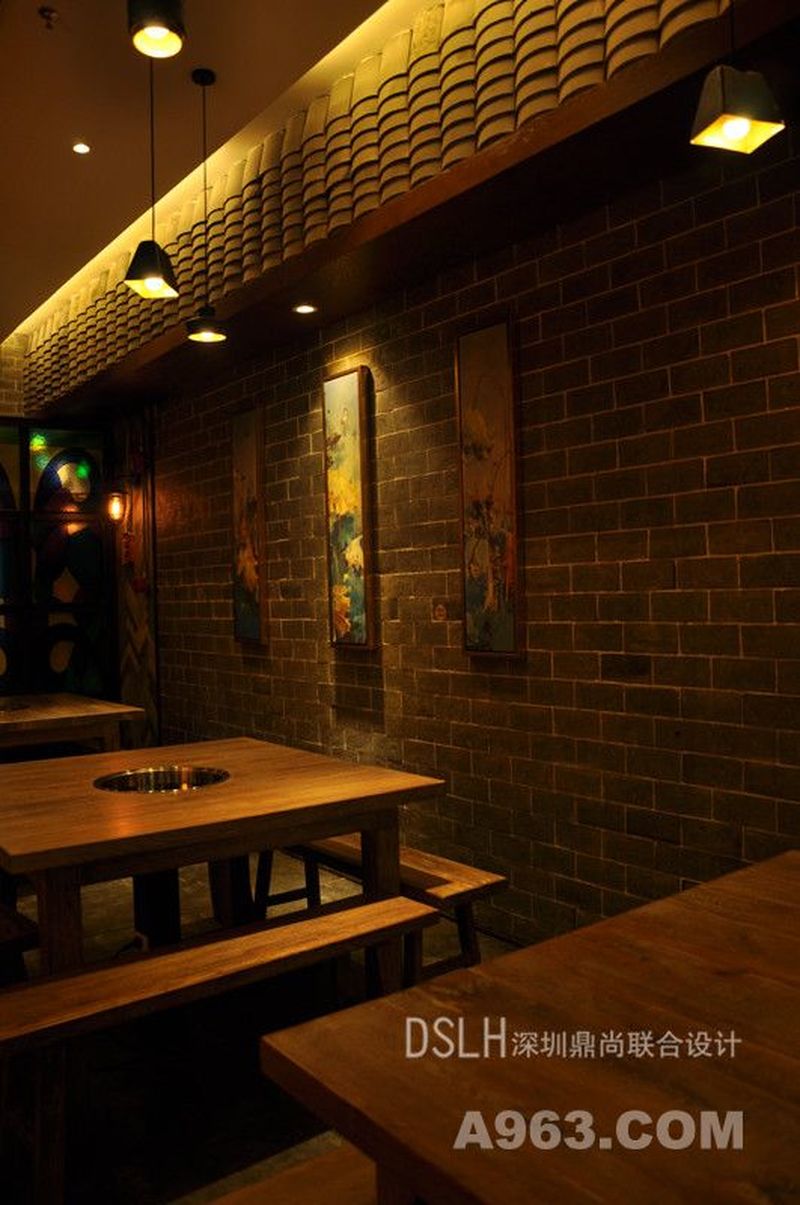 深圳鼎格小板凳火锅店餐厅室内装潢设计